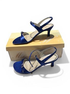 Michaelangelo David’s Bridal Blue Satin Slingback Ankle Strap Kitten Heels 8M